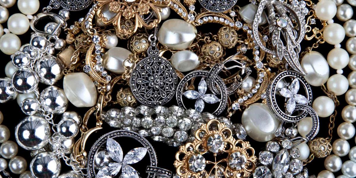 Picture of an ensemble of fine jewellery items from different eras